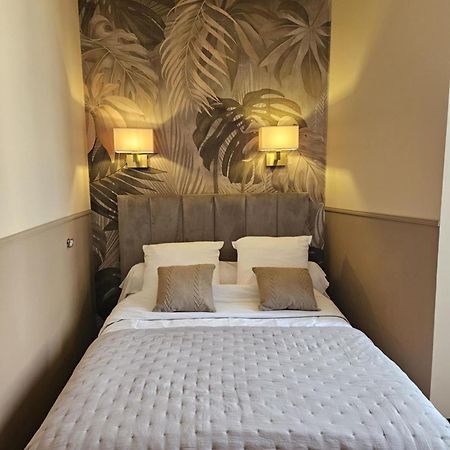 Coco Marco Hotel Nyons Zewnętrze zdjęcie